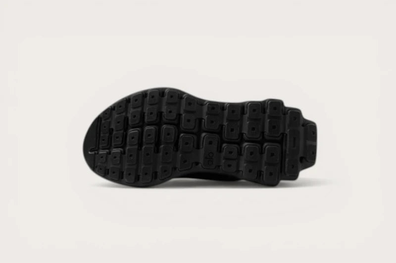 Alo Yoga Runner - Preto