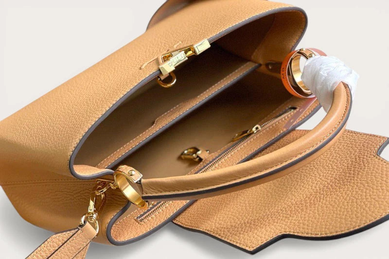 Bolsa LV Capucines - Caramelo