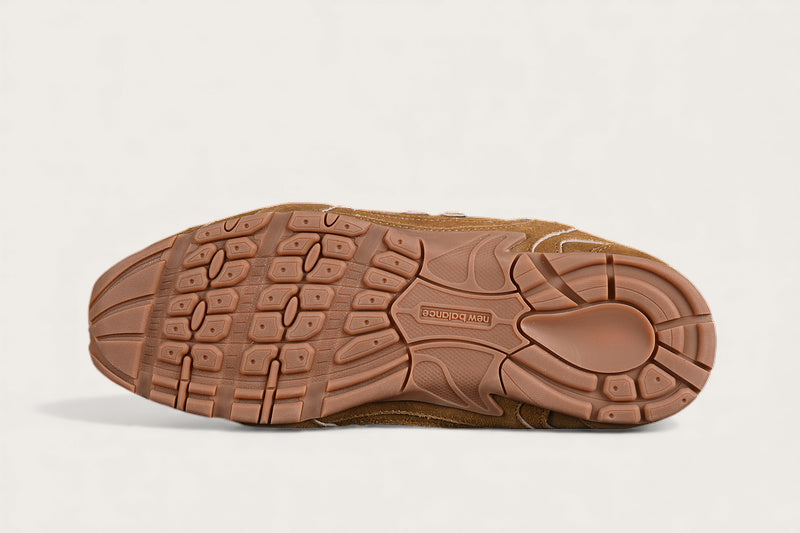 NB 530 x Miu Miu Brown