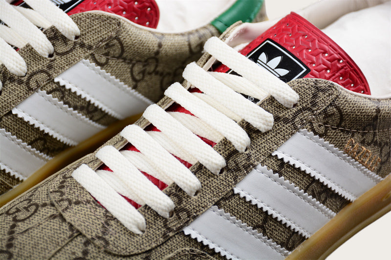 Gazelle Esquisite Gucci "Brown Canvas"