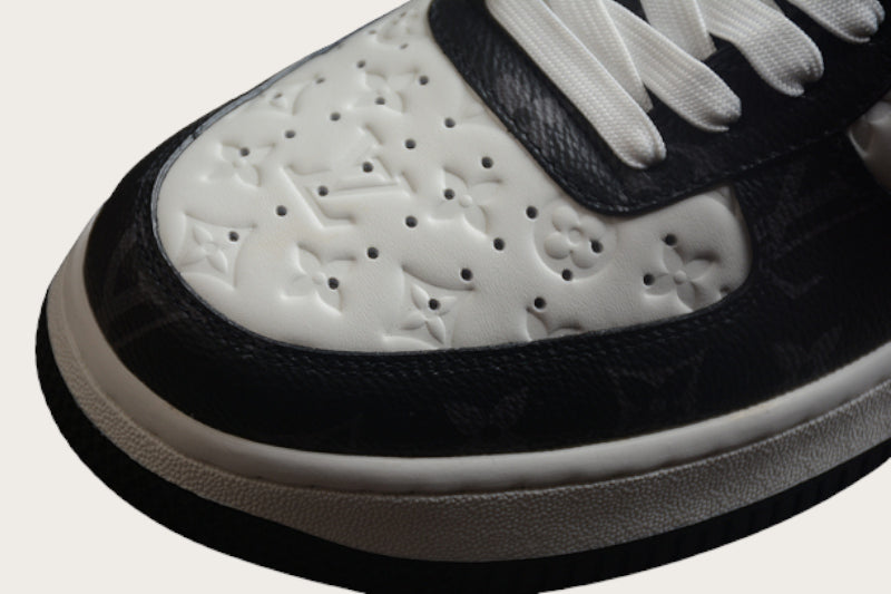Louis Vuitton x Air Force 1 Low "Black"
