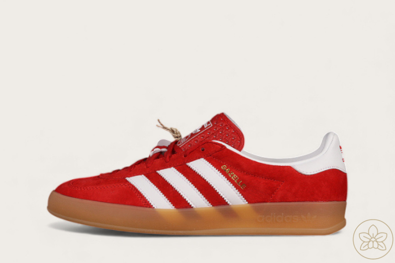 Gazelle Indoor Better Scarlet Cloud White